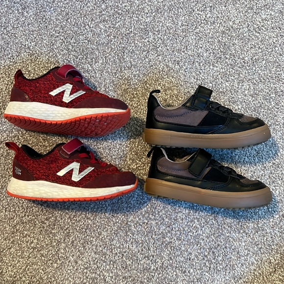 New Balance & Old Navy toddler shoes size 6 - Picture 2 of 7